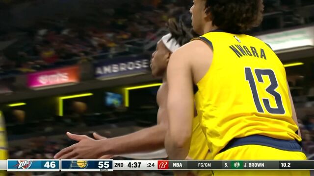 内姆布哈德反击快速上球 妙传希尔德上篮打进2+1