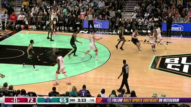 我就是今夜的MVP！ 申京点开理查兹杀进篮下暴扣惊艳全场