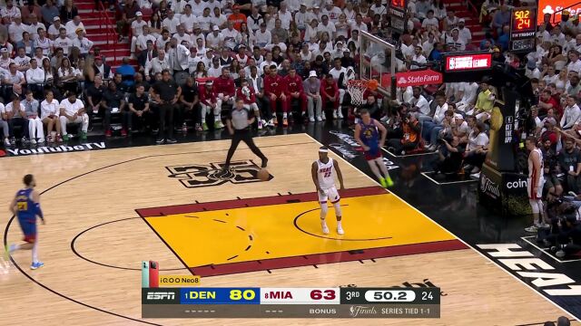 我命由我不由天！布劳恩机警抢断疾驰重扣一条龙