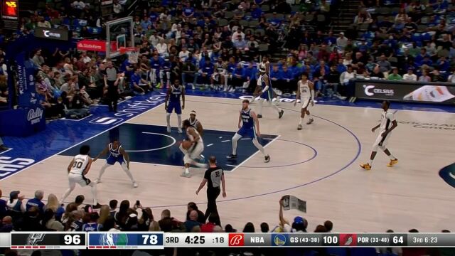 初生牛犊不怕虎 巴洛隔人补扣震惊全场