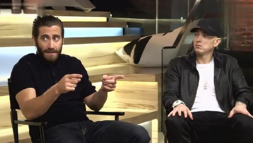 Eminem阿姆和杰克*吉伦哈尔(Jake Gyllenhaal)接受Youtube采访谈论电影Southpaw(Part 1)