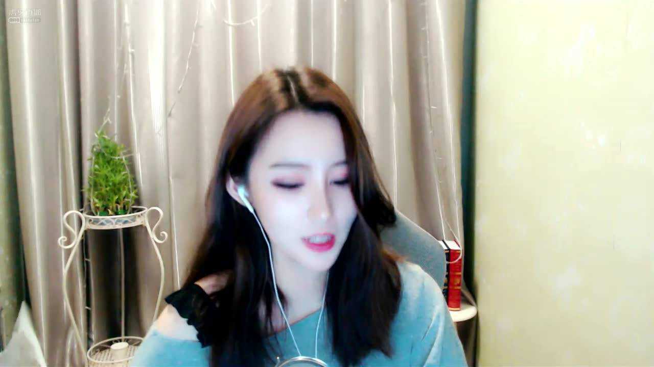 虎牙小姐姐的歌声太美了,254_腾讯视频