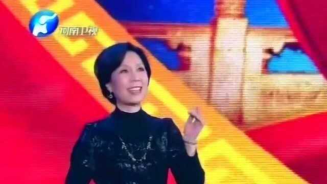 “小曲王”梨园春舞台上声、色、艺俱全,上演粤剧《七律.和柳亚子先生》