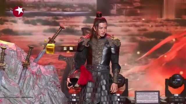 这一段舞台剧好燃!金瀚古装造型亮相,演《秦吏》演技得到认可!