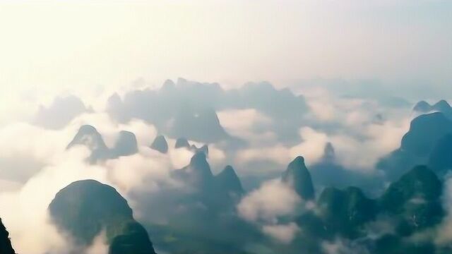 大自然的奇妙风景,湛蓝的天空,美丽的大自然