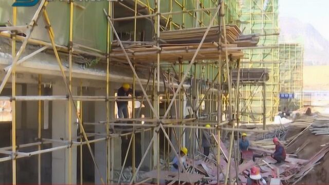 普安:加班加点建设安置点 确保搬迁群众早入住