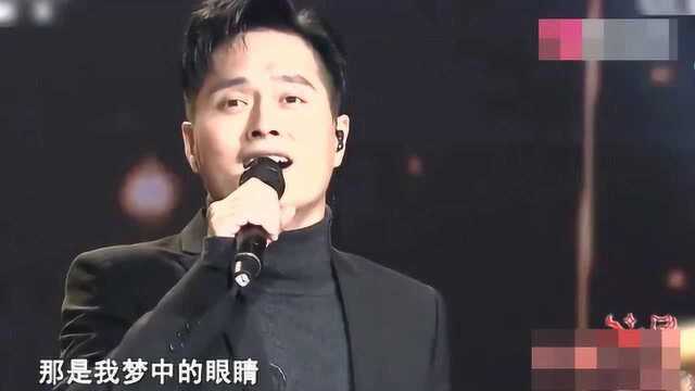 云飞再次演唱这首草原歌曲《天边》,太好听了,美妙的声音