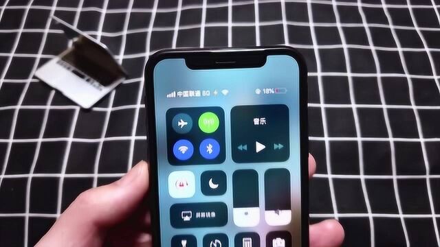 修改iPhone运营商显示5G网络,让你的苹果手机超个性!