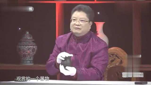 大叔带青铜觯鉴宝,藏品是干嘛用的呢?专家会作何解释呢?