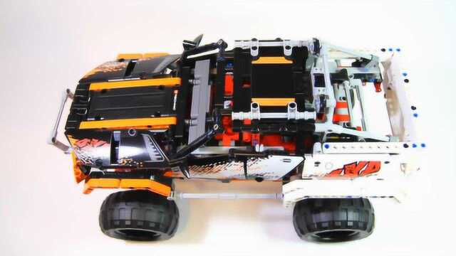 乐高积木:LEGO 9398 科技机械组 遥控四驱越野车