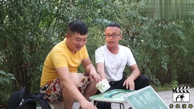 大桶套小桶套进去给8000元,来个小学生是高手,1秒钟做到,人才