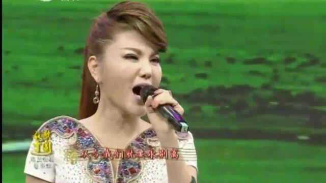 乌兰图雅演唱《曼丽》,演绎经典,伤感动听!