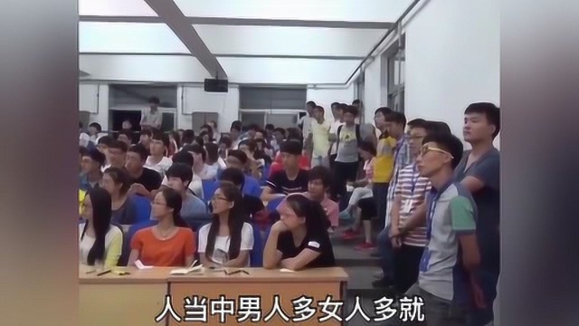 张雪峰:读博士女生比男生多原因在哪里,一大老爷们三十岁了还读书谁会跟你