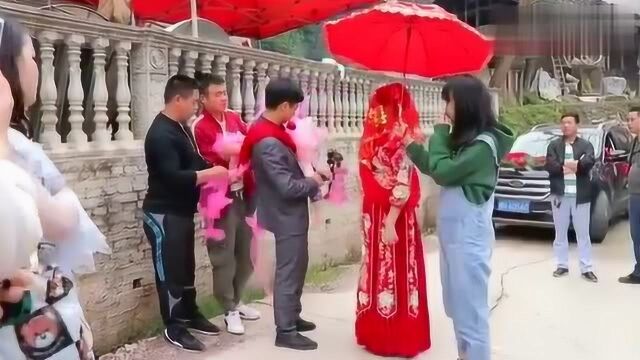 贵州小伙结婚新娘穿一身红衣服漂亮