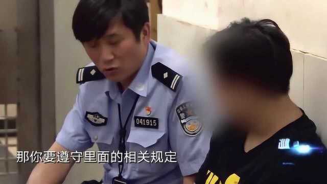 巡逻现场实录:民警需要女孩写检讨书,并问国外警察是不是也是这样