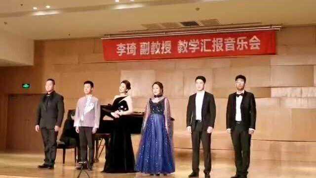 《我的祖国》张凡等演唱