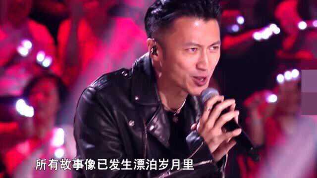 中国好声音:燃炸!谢霆锋献唱经典港风神曲《友情岁月》嗨翻全场!