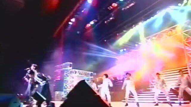 小虎队1995年虎啸龙腾狂飙演唱会,现场演唱歌曲红蜻蜓