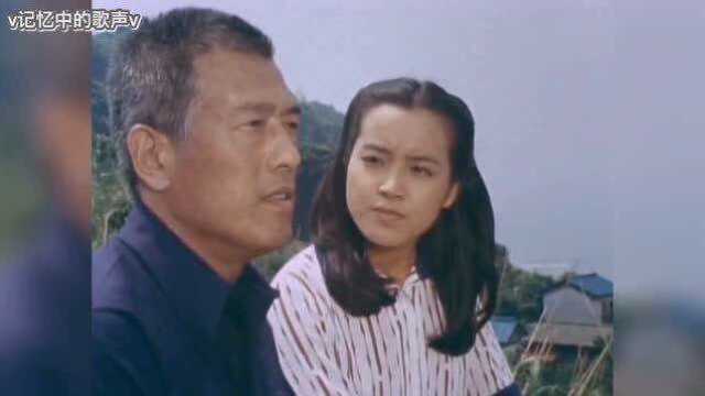 1979年荒木由美子主演电视剧《排球女将》主题曲《燃烧、扣球》