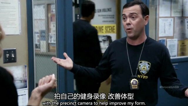 警探弄丢一卷录像带,想要找到只能委曲求全,《神烦警探》60