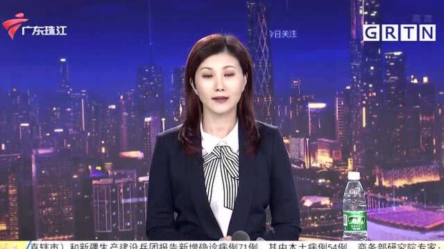 广州花都:通讯光纤跌落阻塞交通 协警托举近1个钟