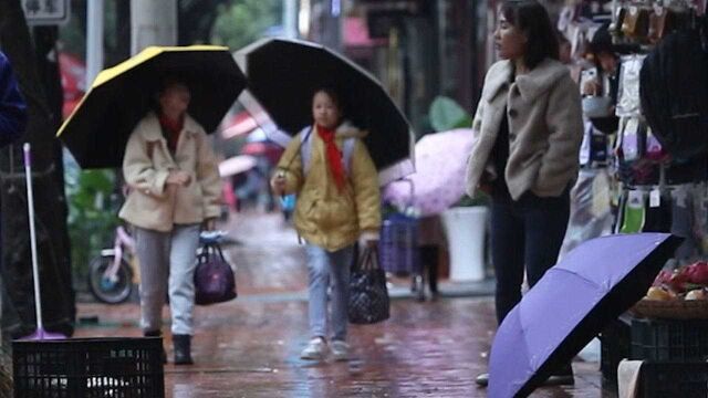 “大关工”为农村娃撑起爱的蓝天——怀化市溆浦县低庄镇关工委