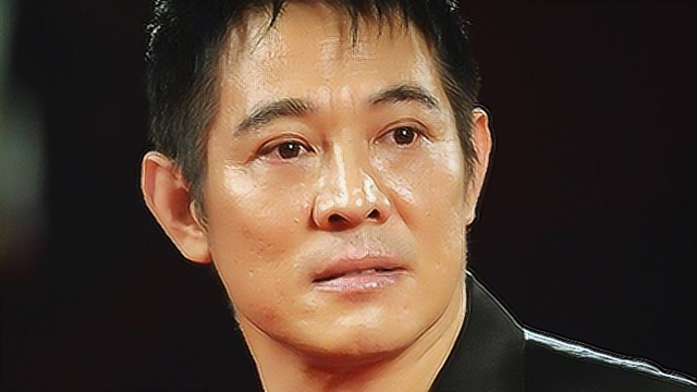 李连杰经历的生死瞬间!曾遭遇印尼海啸,还从4米高台摔下!
