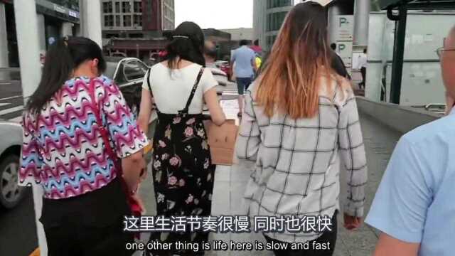 外国妹子来深圳后,被中国速度吓坏:几十层高楼刷一下就修好了!