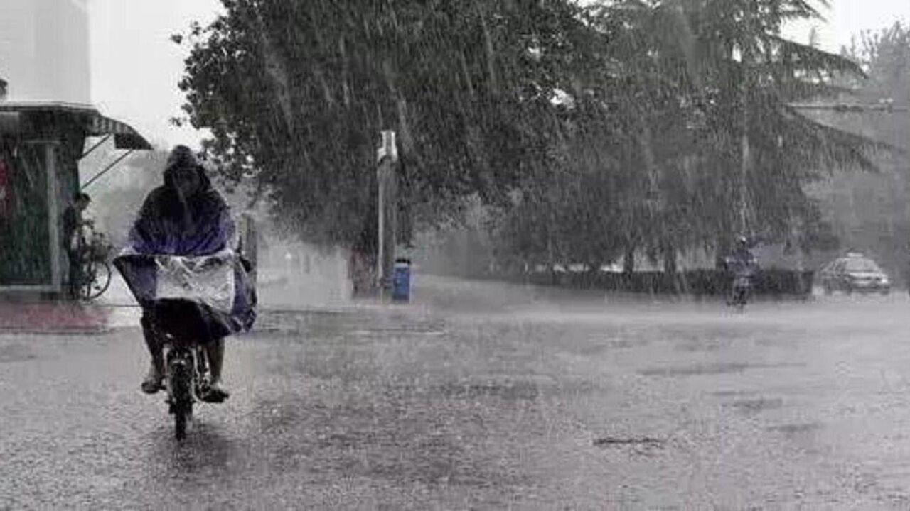 陕西榆林遭强降雨,教育局紧急通知:所有学校放假