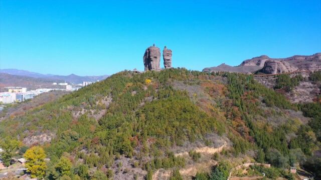 1300百年前,契丹人在承德双塔山顶峰的建筑,至今是谜!