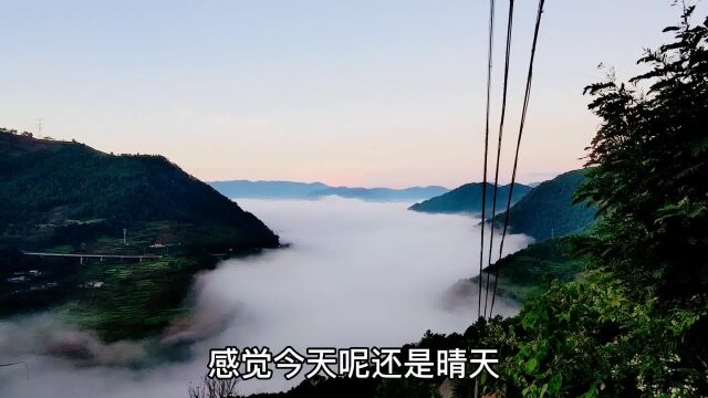 又找到完美驻车地,紧邻水边,云南墨江泗南江镇