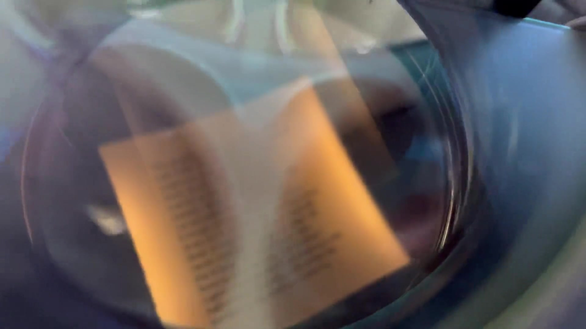 vr眼镜清晰度跟显示器有关吗 d3369fk3aqr_hz.jpg