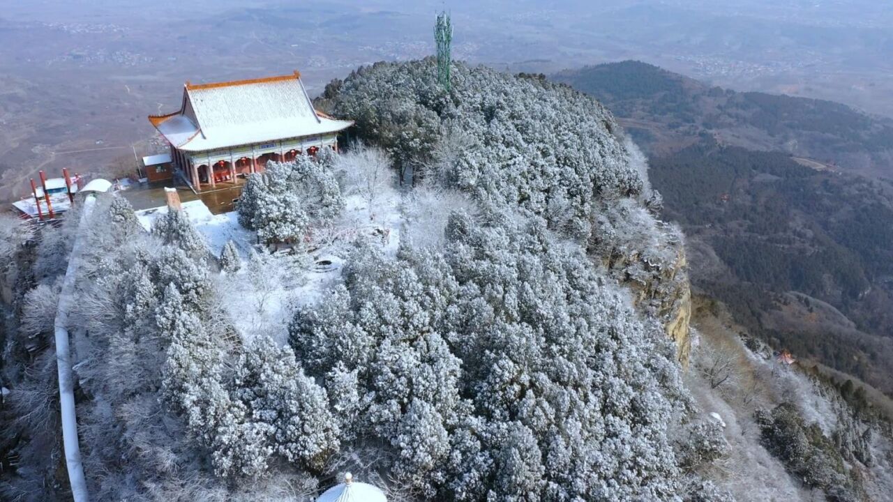 千城胜景丨山东枣庄山亭:雪后抱犊崮 宛如水墨画