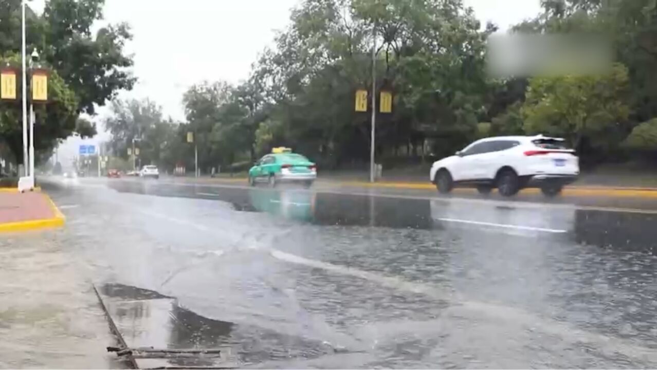 甘肃天水:部分县区遭遇大暴雨,造成城市内涝