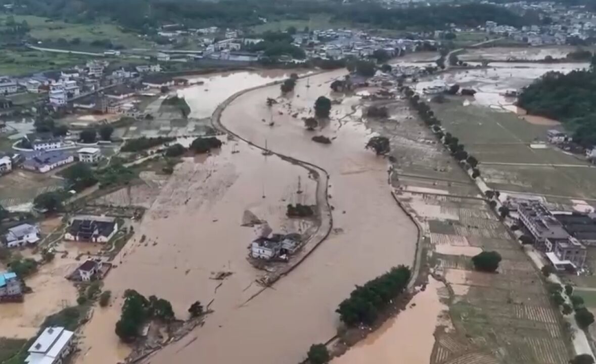 南方多地持续降雨,广东梅州:暴雨已致5人不幸遇难,15人失联