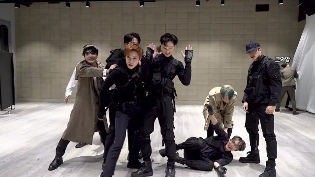 The Stealer DANCE PRACTICE VIDEO (CHASE ver.)