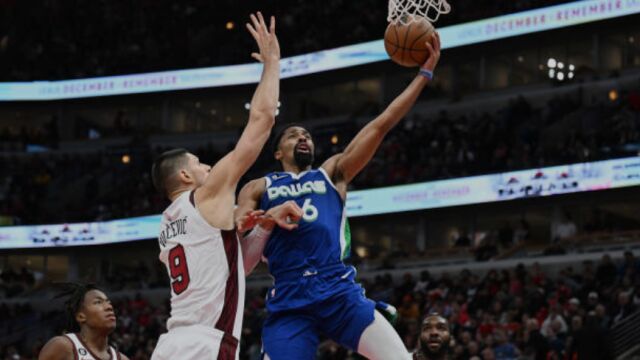 丁威迪vs公牛集锦 串联队友砍下27分独木难支