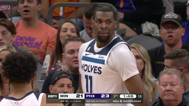 NBA常规赛：森林狼vs太阳第1节英文原声回放
