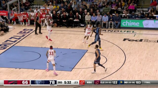 真正的统治了攻防两端 杰克逊25秒之内连送2分2封盖