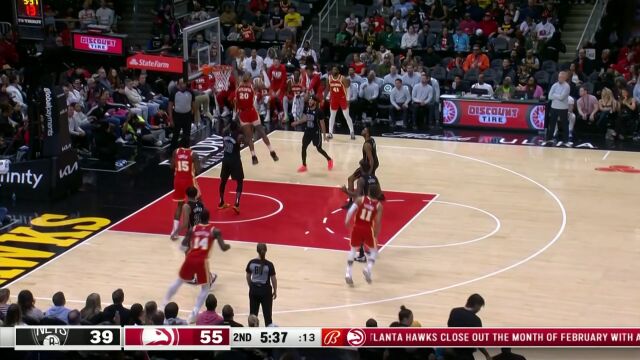 特雷杨小手一抖送妙传 科林斯一飞冲天完成劲爆空袭