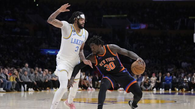 尼克斯112-108湖人 兰德尔独挑大梁33分终止连败