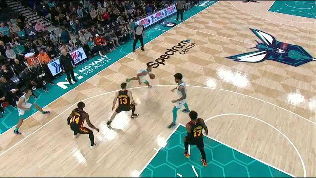 NBA常规赛：老鹰vs黄蜂 英文解说全场回放