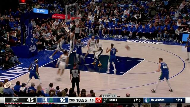 终于开张了 贝尔坦斯外线三分发炮手起刀落