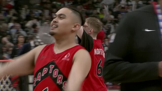NBA附加赛：公牛vs猛龙第1节英文原声回放