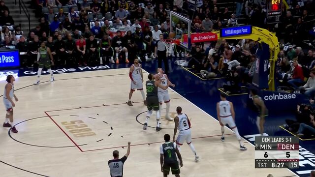 视防守如无物！沃克加速突破上篮势不可挡