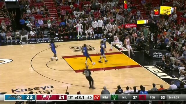 哈队不愧是哈队！ 邓肯-罗宾逊空接助飞哈斯勒姆暴扣