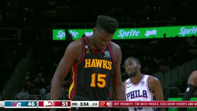NBA常规赛：76人vs老鹰第2节英文原声回放