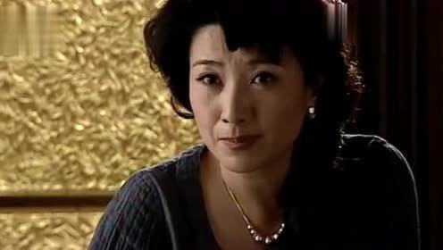 市长夫人和女富豪一起聊投资，氛围有点不对劲啊？