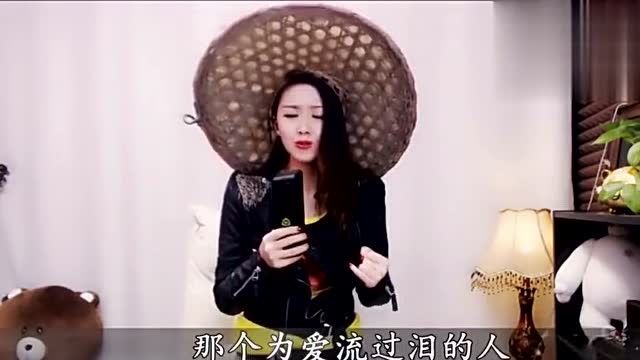 女汉子演唱一曲伤感歌曲《一路向北》句句戳心,听哭了!