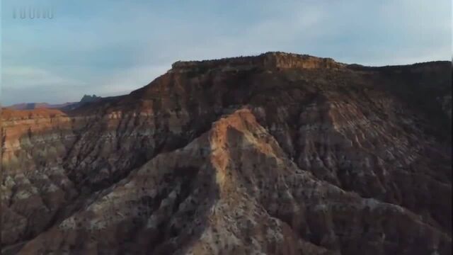 红牛极限山地自行车赛事,用生命演绎